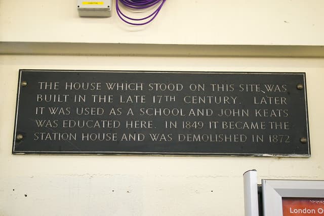 John Keats, Isaac D’Israeli, and Charles Cowden Clarke slate plaque