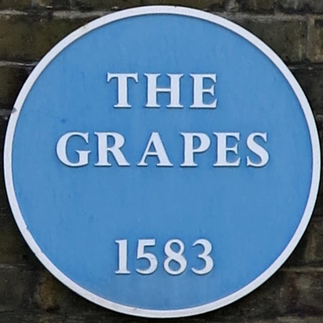 The Grapes, Limehouse blue plaque