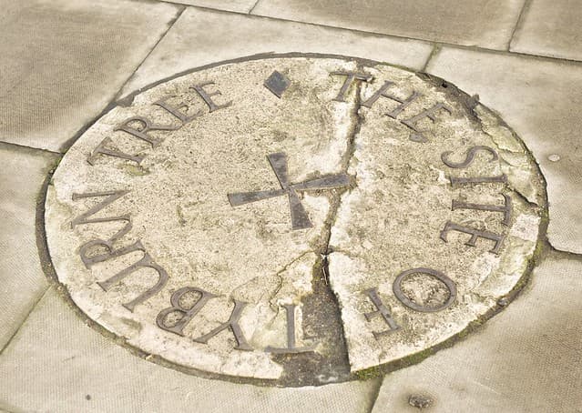 Tyburn Tree grey plaque