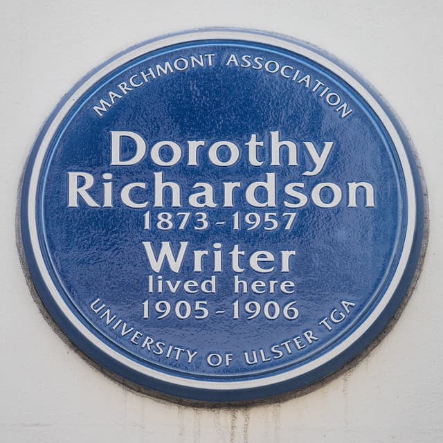 Dorothy Richardson blue plaque