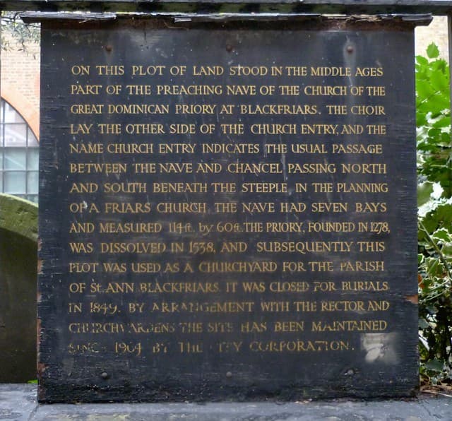 Priory of the Blackfriars black plaque