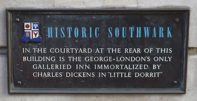 Charles Dickens and George Inn, Southwark bronze plaque