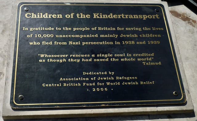 Kindertransport black plaque