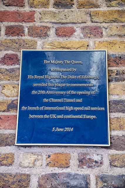 Elizabeth II and Philip Mountbatten blue plaque