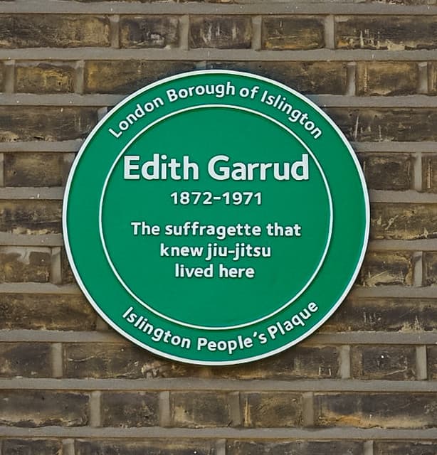 Edith Margaret Garrud green plaque