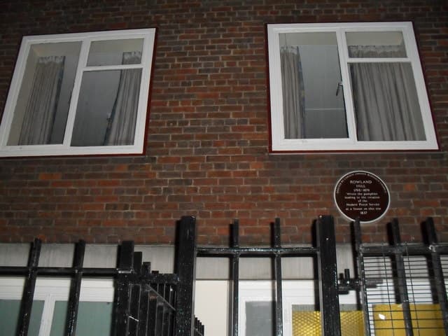 Rowland Hill brown plaque