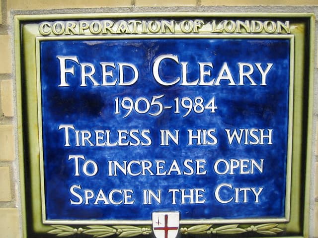 Fred Cleary blue plaque