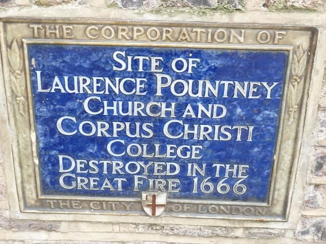 Blue plaque № 6132