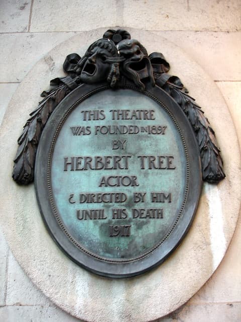 Herbert Beerbohm Tree green plaque