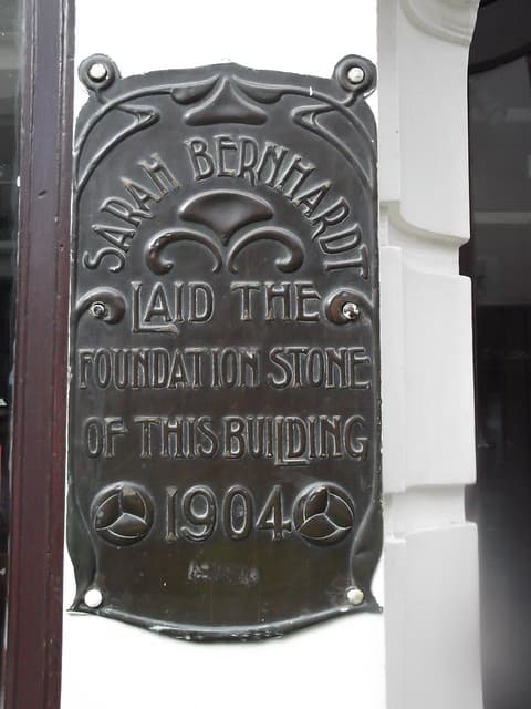 Sarah Bernhardt bronze plaque