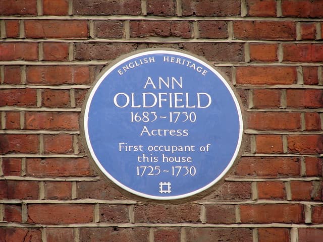 Anne Oldfield blue plaque