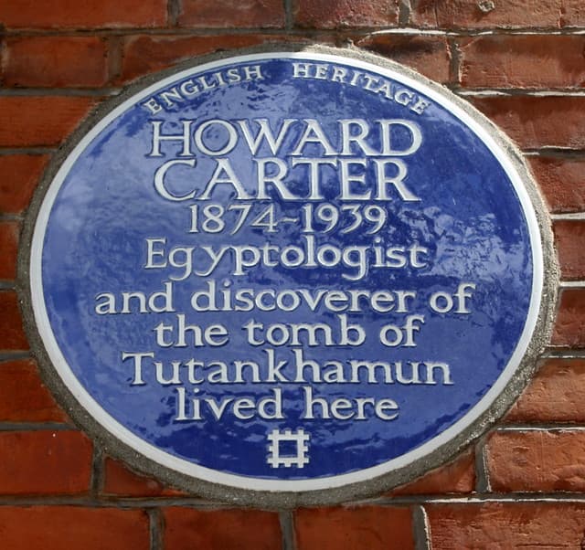 Howard Carter blue plaque