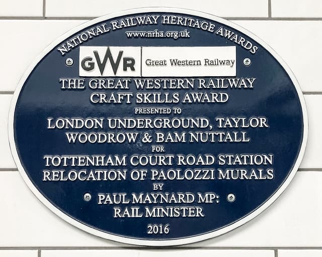 Eduardo Luigi Paolozzi blue plaque