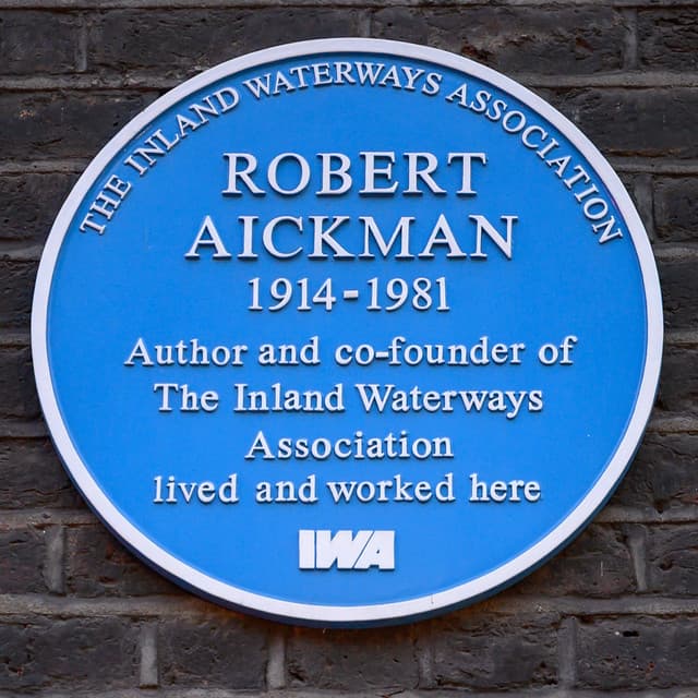 Robert Aickman blue plaque