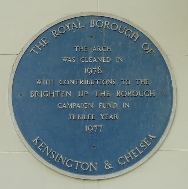 Queens Gate Place Mews Arch blue plaque
