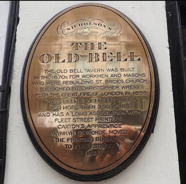 The Old Bell, Fleet Street bronze plaque