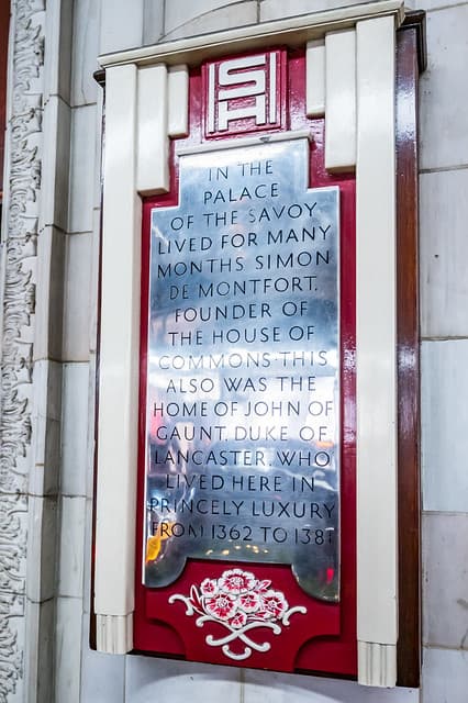 Simon de Montfort and John of Gaunt grey plaque