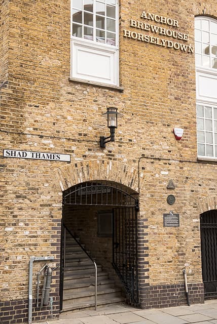Anchor Brewhouse, London and John Courage bronze plaque